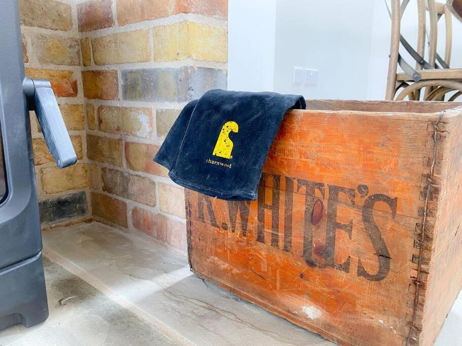 Linseed Barn- Stamford Holiday Cottages エクステリア 写真