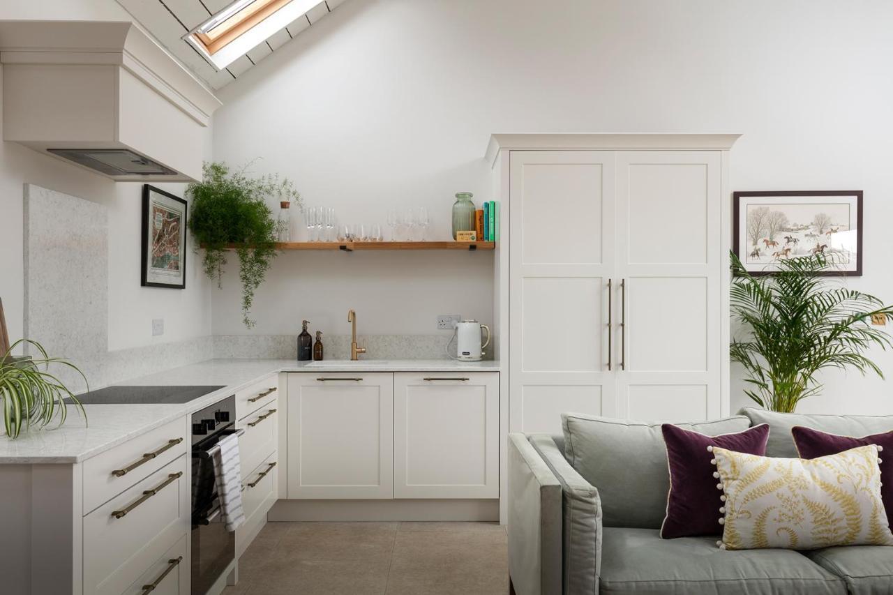 Linseed Barn- Stamford Holiday Cottages エクステリア 写真