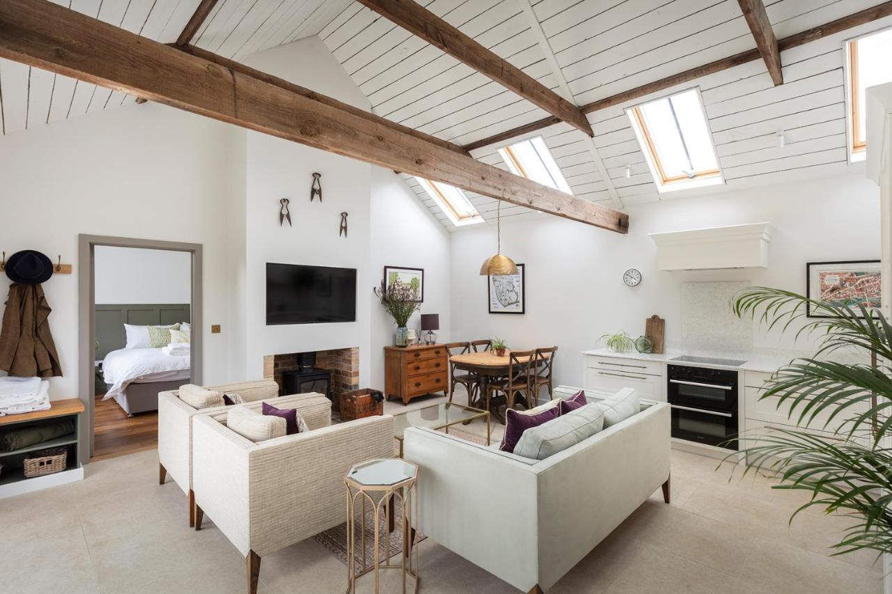 Linseed Barn- Stamford Holiday Cottages エクステリア 写真
