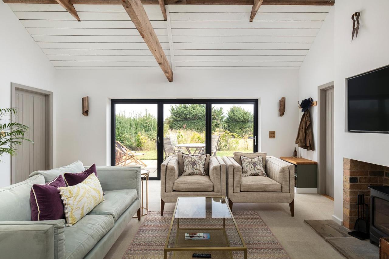Linseed Barn- Stamford Holiday Cottages エクステリア 写真