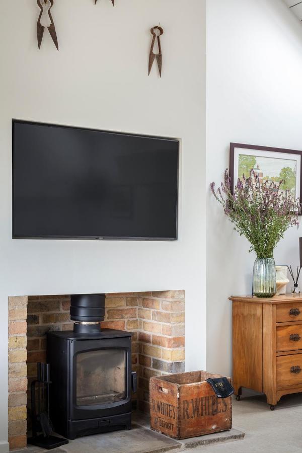 Linseed Barn- Stamford Holiday Cottages エクステリア 写真